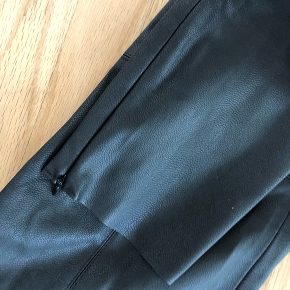 Faux Leather Leggings -NEVER WORN - Picture 3 of 4